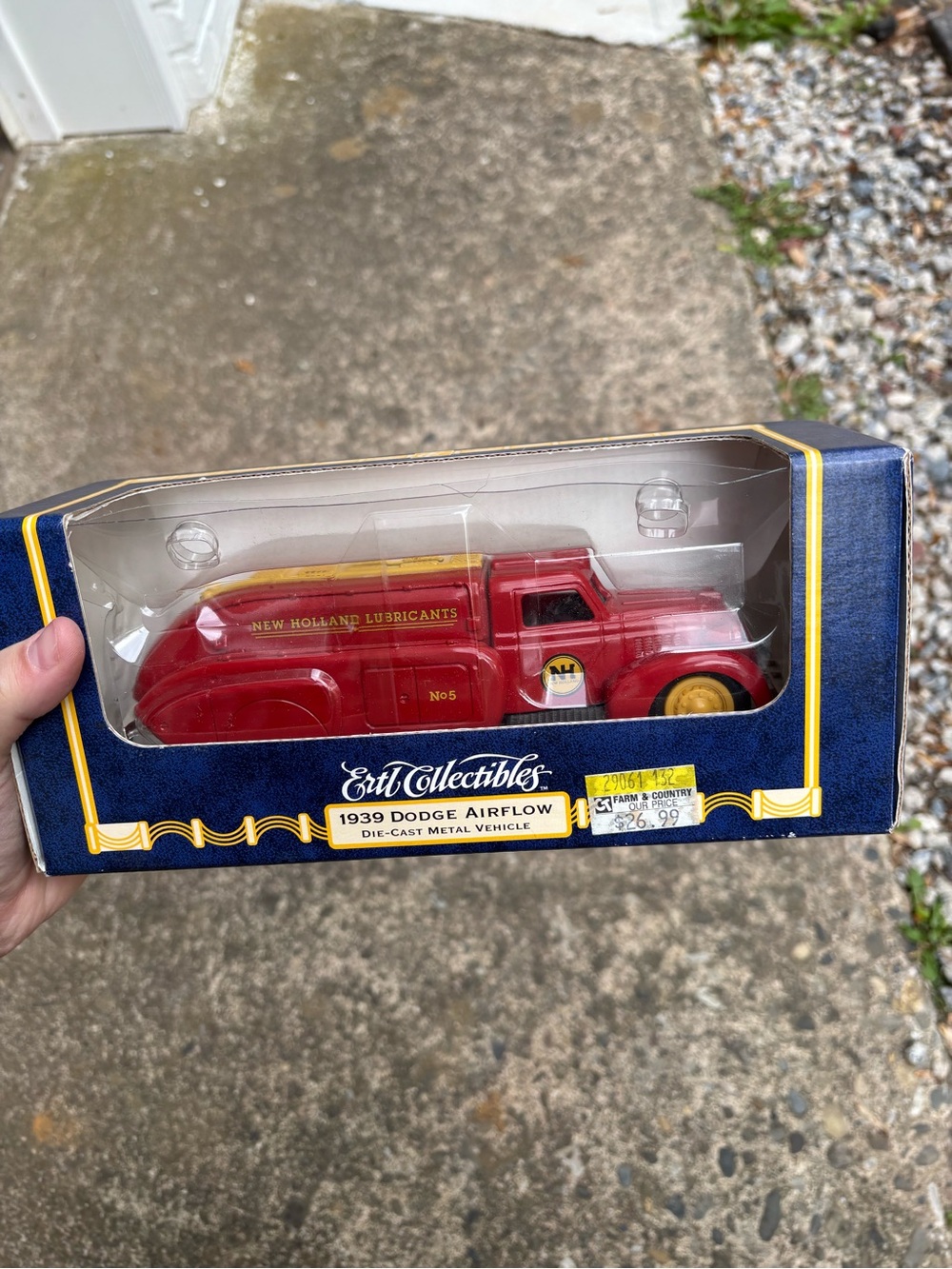 1939 Dodge Airflow Red Die-Cast Toy Truck